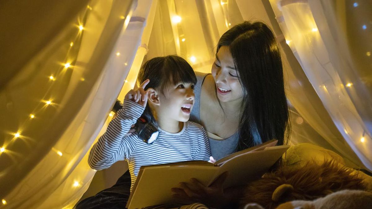 Dongeng Sebelum Tidur: Cara Menumbuhkan Kecintaan Anak pada Buku